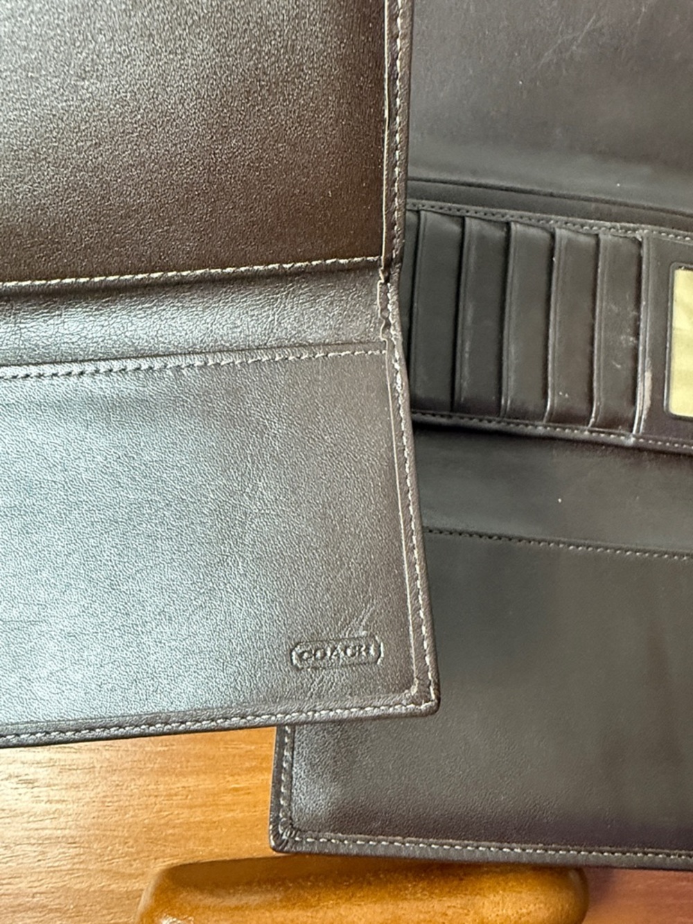 Vintage Coach Y2K soho trifold leather wallet stitch detail silver buckle - Picture 11 of 16